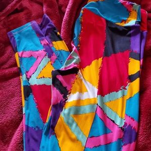 Multi color leggins never worn